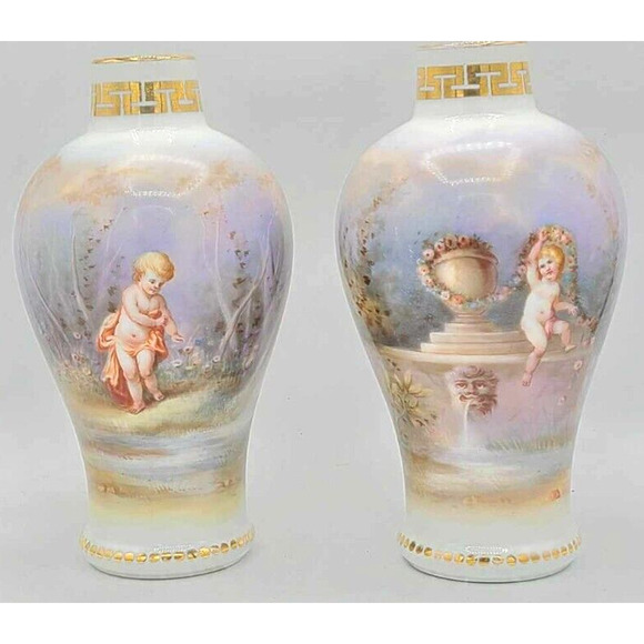 Antique Dresden Hand-Painted Pair of 7 1/4"H Vases. Work of Art. - Picture 4 of 16